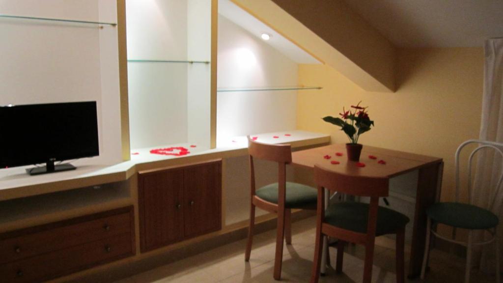 Las Olivas- Borox Aparthotel Sesena Nuevo Room photo